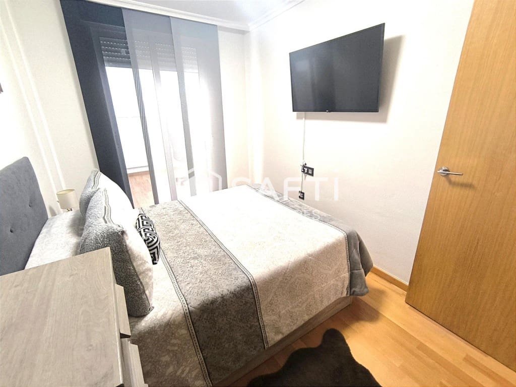 4 bedroom Terraced Villa for sale in Elche / Elx with pool garage - € 380,000 (Ref: 9594921)