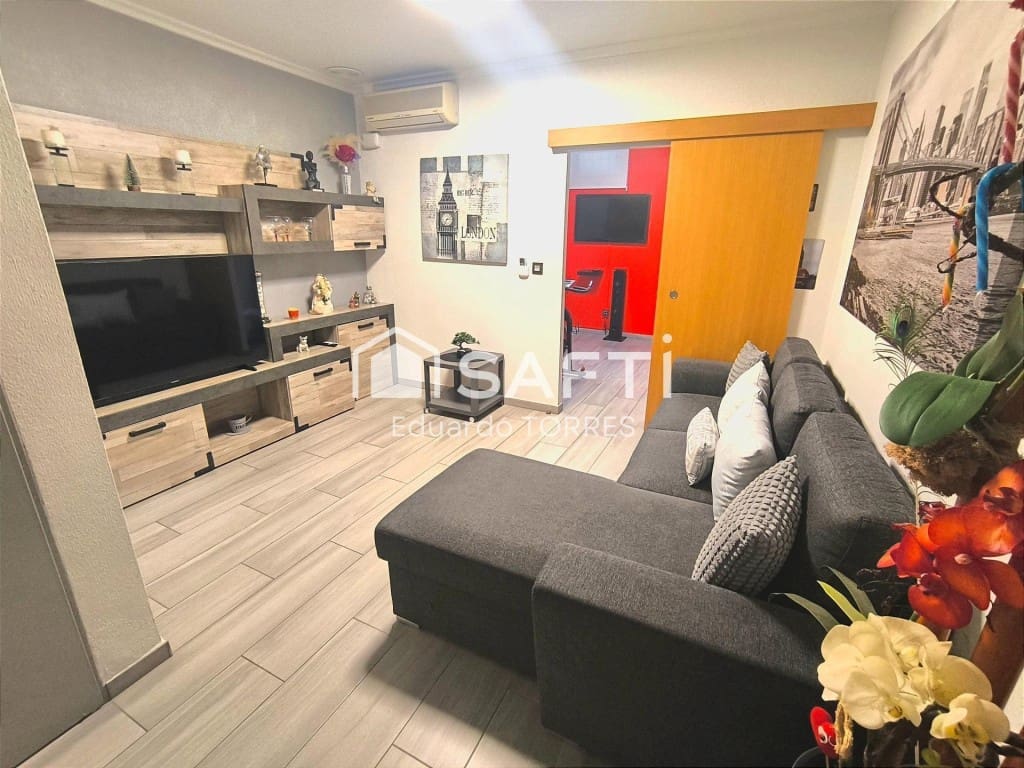 4 bedroom Terraced Villa for sale in Elche / Elx with pool garage - € 380,000 (Ref: 9594921)