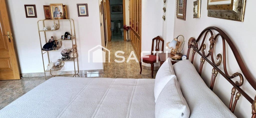 5 chambre Villa/Maison Mitoyenne à vendre à Villena - 410 000 € (Ref: 9594924)