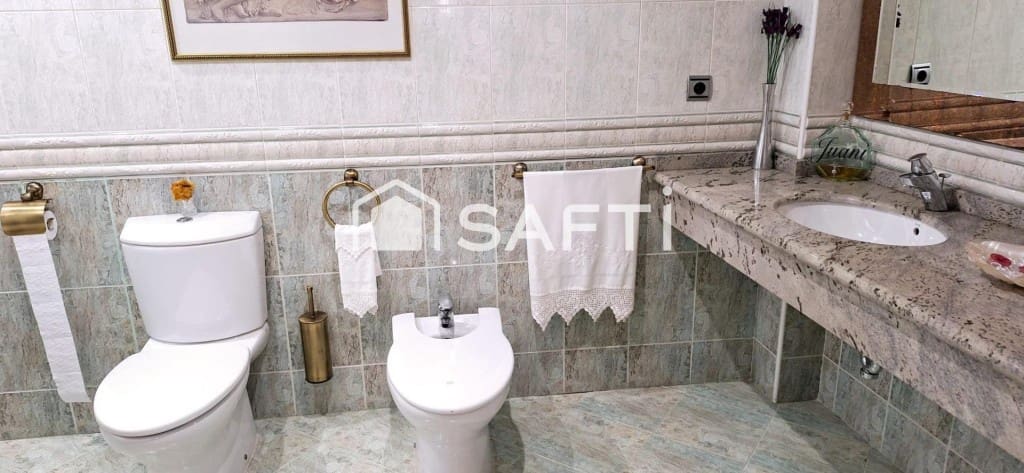 5 chambre Villa/Maison Mitoyenne à vendre à Villena - 410 000 € (Ref: 9594924)