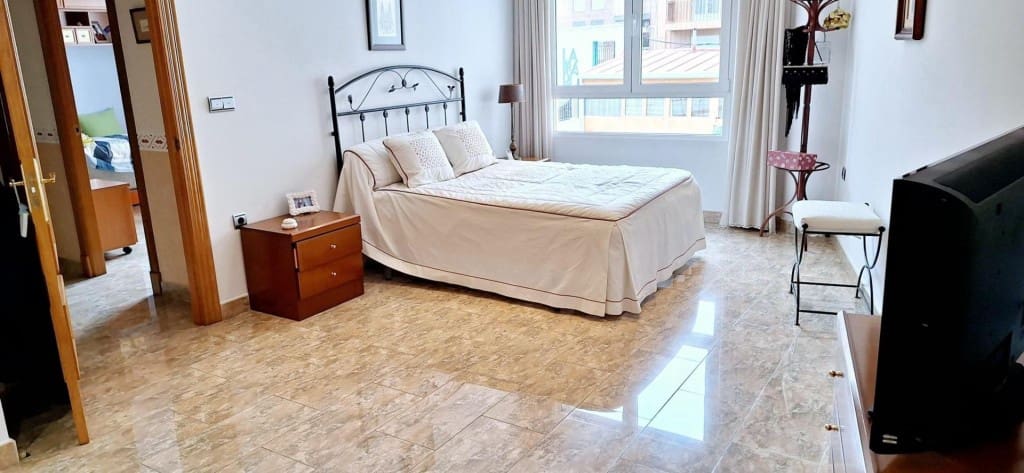 5 chambre Villa/Maison Mitoyenne à vendre à Villena - 410 000 € (Ref: 9594924)