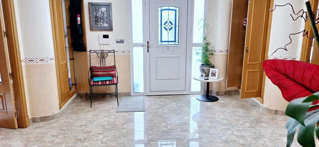 5 chambre Villa/Maison Mitoyenne à vendre à Villena - 410 000 € (Ref: 9594924)