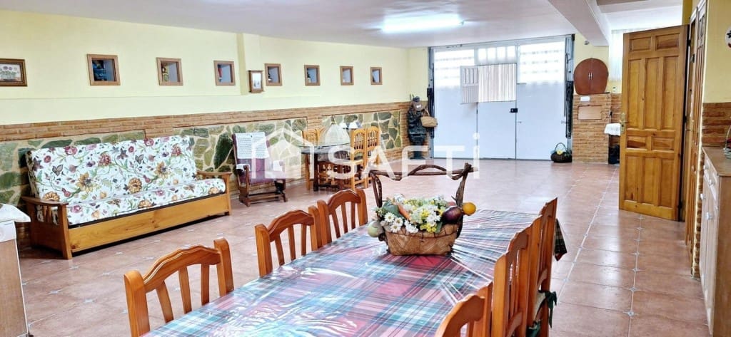 5 chambre Villa/Maison Mitoyenne à vendre à Villena - 410 000 € (Ref: 9594924)