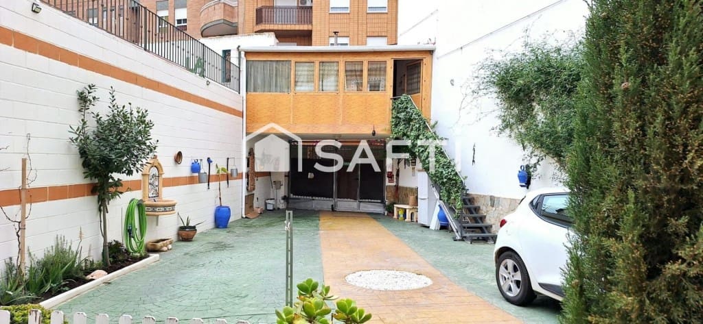 5 chambre Villa/Maison Mitoyenne à vendre à Villena - 410 000 € (Ref: 9594924)