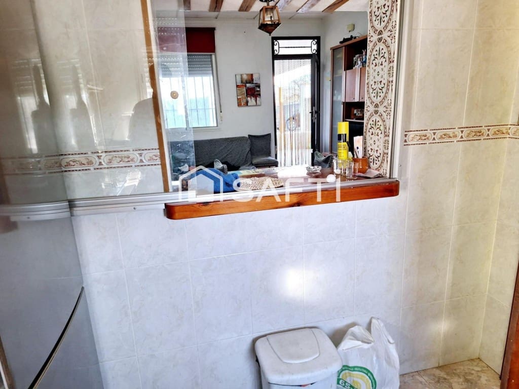 3 soverom Villa til salgs i Caudete med svømmebasseng - € 165 000 (Ref: 9594926)