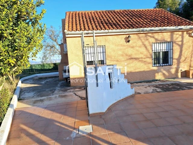 3 soverom Villa til salgs i Caudete med svømmebasseng - € 165 000 (Ref: 9594926)