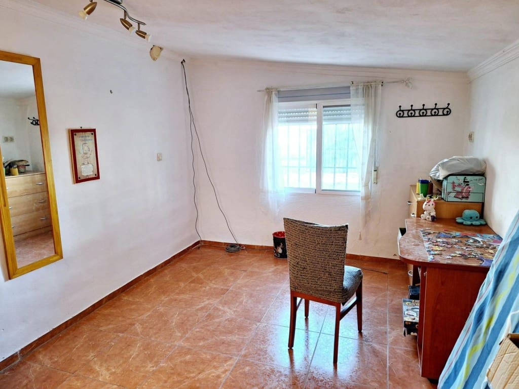 3 soverom Villa til salgs i Caudete med svømmebasseng - € 165 000 (Ref: 9594926)