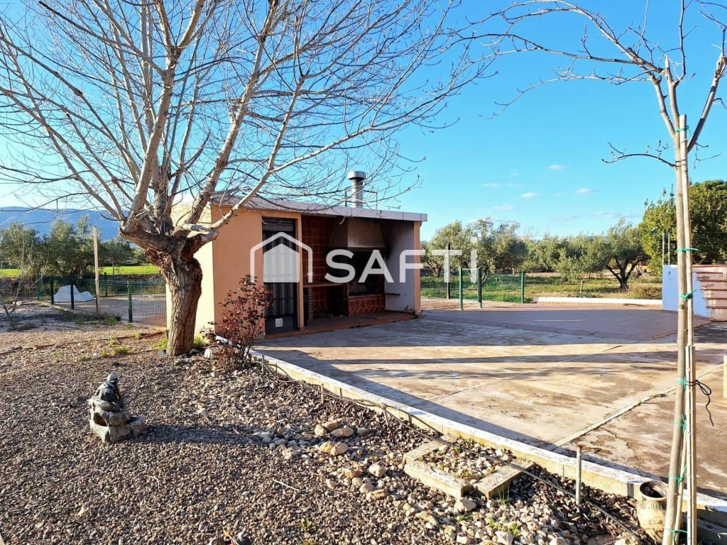 3 soverom Villa til salgs i Caudete med svømmebasseng - € 165 000 (Ref: 9594926)