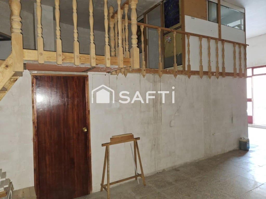 Kaupallinen myytävänä paikassa Villena - 35 000 € (Ref: 9594927)