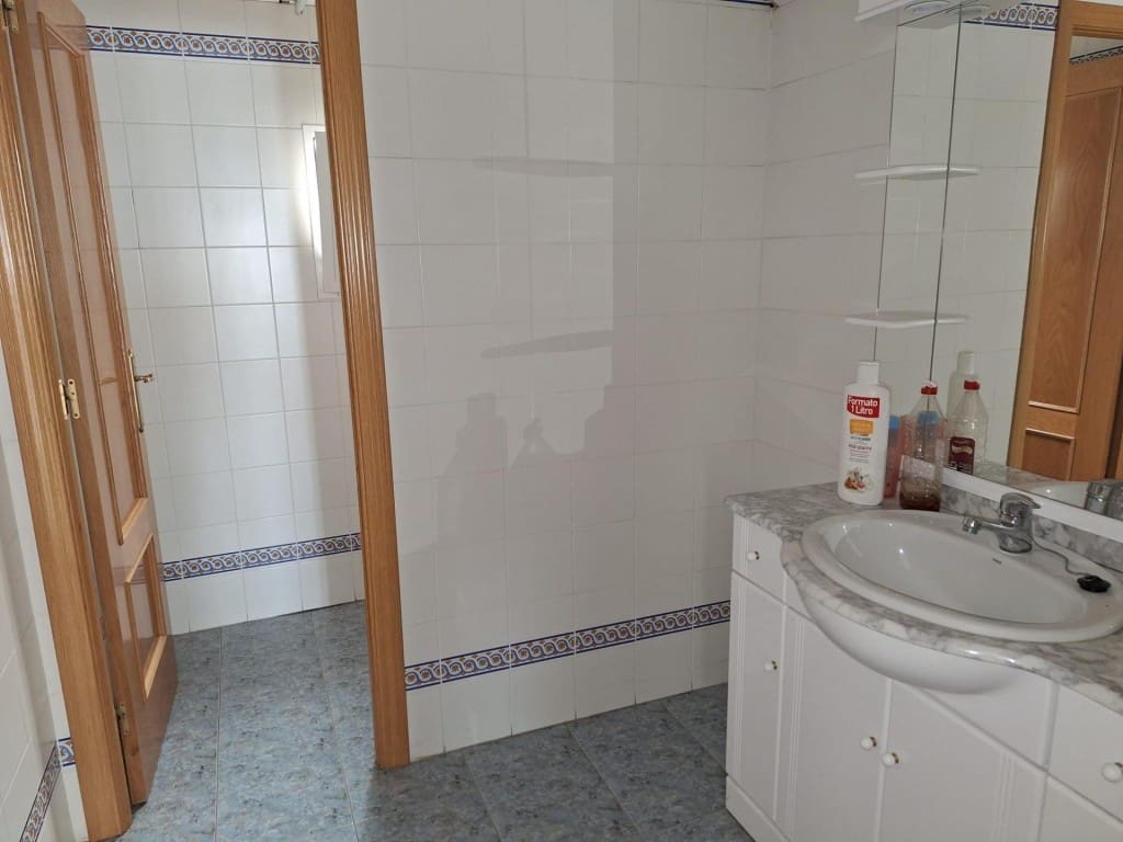 Comercial para venda em Villena - 300 000 € (Ref: 9594929)