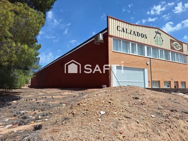 Comercial para venda em Villena - 300 000 € (Ref: 9594929)