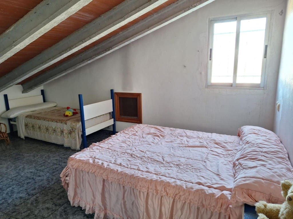 Finca/Casa Rural de 8 habitaciones en Villena en venta con piscina garaje - 205.000 € (Ref: 9594933)