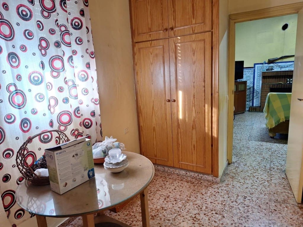 Finca/Casa Rural de 8 habitaciones en Villena en venta con piscina garaje - 205.000 € (Ref: 9594933)