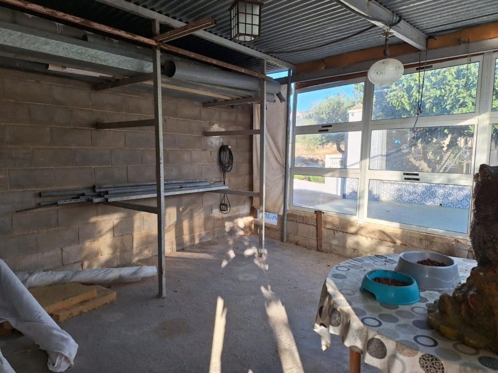 Finca/Casa Rural de 8 habitaciones en Villena en venta con piscina garaje - 205.000 € (Ref: 9594933)