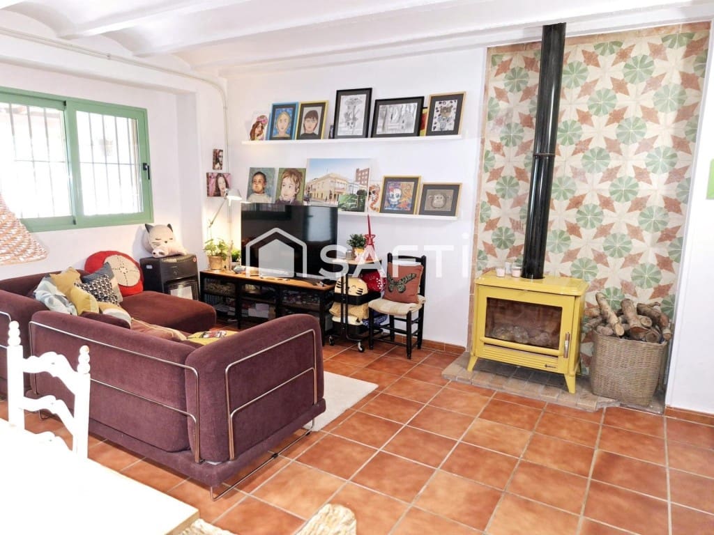 3 chambre Villa/Maison Mitoyenne à vendre à Pinoso - 135 000 € (Ref: 9594934)