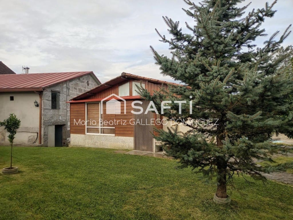 4 bedroom Finca/Country House for sale in Ponteareas with pool garage - € 395,000 (Ref: 9594936)