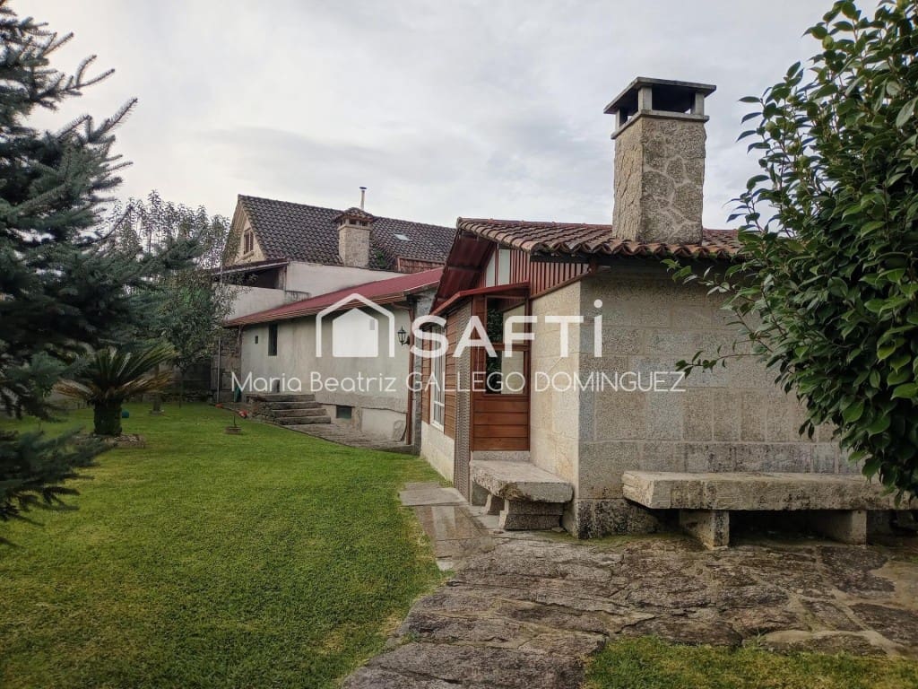 4 bedroom Finca/Country House for sale in Ponteareas with pool garage - € 395,000 (Ref: 9594936)