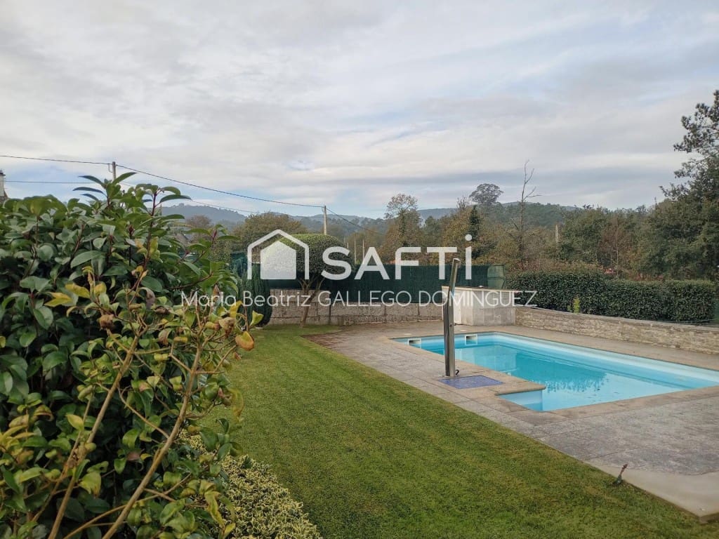 4 bedroom Finca/Country House for sale in Ponteareas with pool garage - € 395,000 (Ref: 9594936)