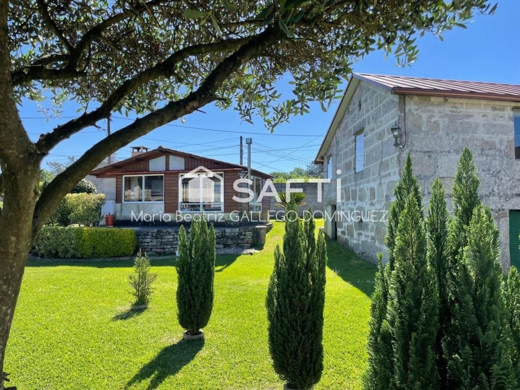 4 bedroom Finca/Country House for sale in Ponteareas with pool garage - € 395,000 (Ref: 9594936)