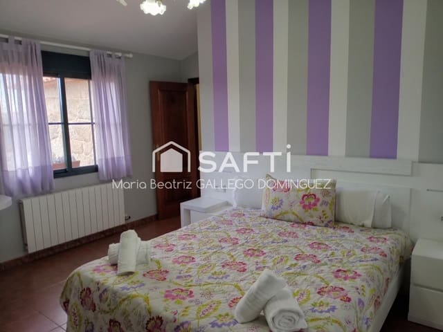 Chalet de 3 habitaciones en Bueu en venta con piscina garaje - 625.000 € (Ref: 9594937)