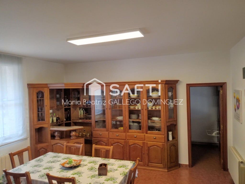 Chalet de 3 habitaciones en Bueu en venta con piscina garaje - 625.000 € (Ref: 9594937)