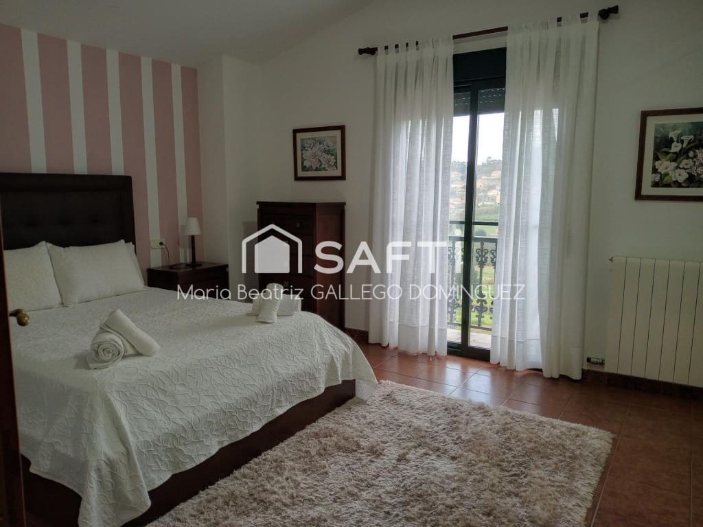 Chalet de 3 habitaciones en Bueu en venta con piscina garaje - 625.000 € (Ref: 9594937)