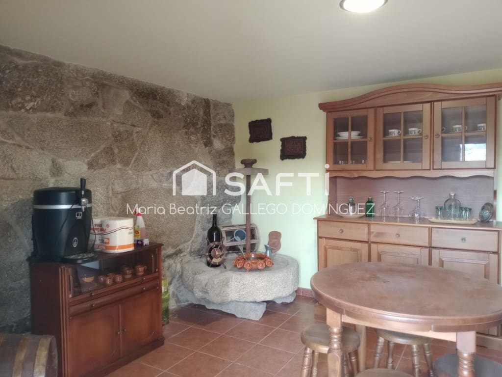 Chalet de 3 habitaciones en Bueu en venta con piscina garaje - 625.000 € (Ref: 9594937)