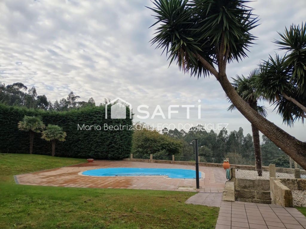 Chalet de 3 habitaciones en Bueu en venta con piscina garaje - 625.000 € (Ref: 9594937)