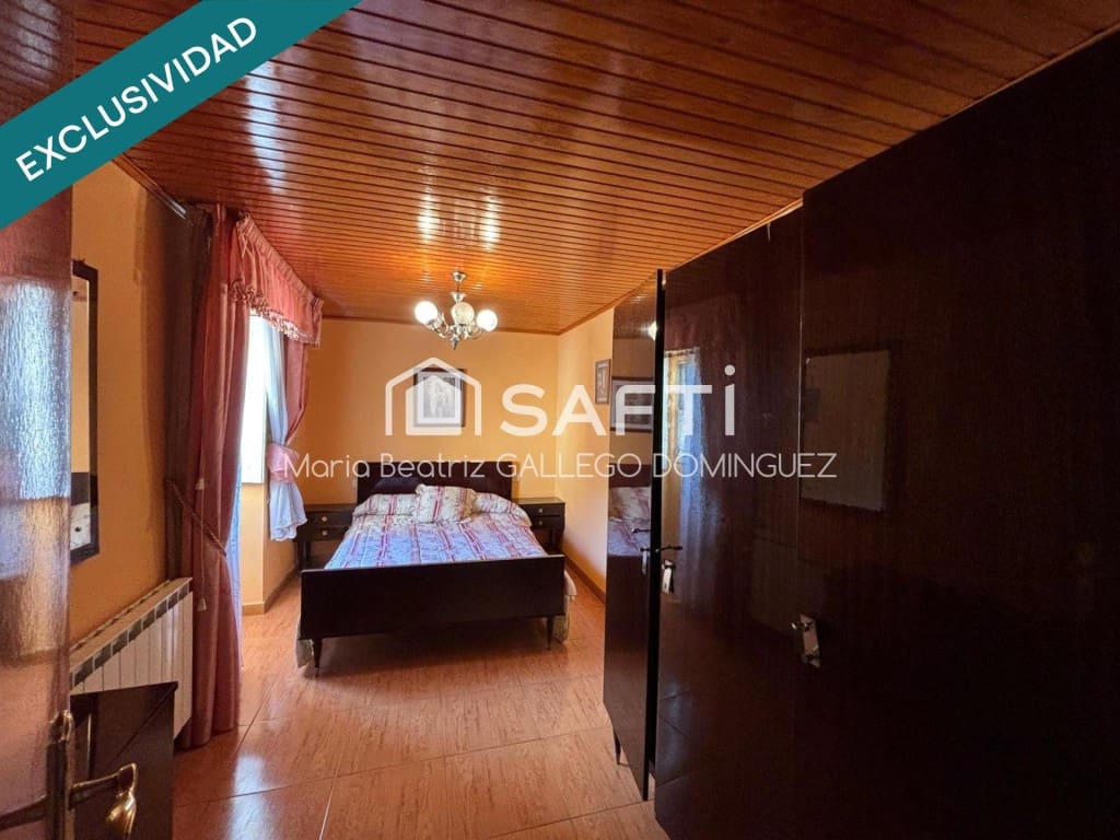 5 bedroom Finca/Country House for sale in Arbo with garage - € 159,995 (Ref: 9594938)