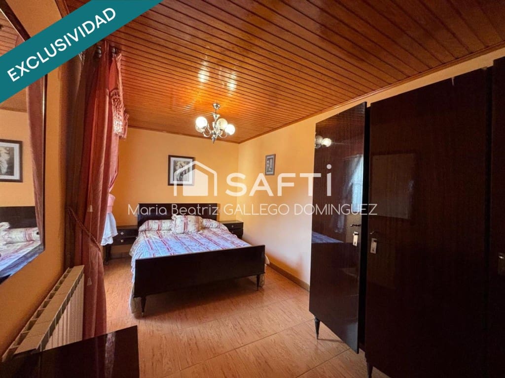 5 bedroom Finca/Country House for sale in Arbo with garage - € 159,995 (Ref: 9594938)