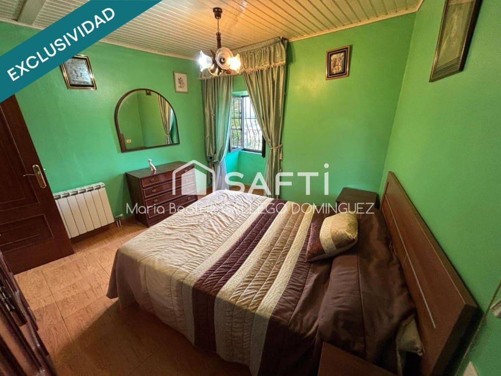 5 bedroom Finca/Country House for sale in Arbo with garage - € 159,995 (Ref: 9594938)