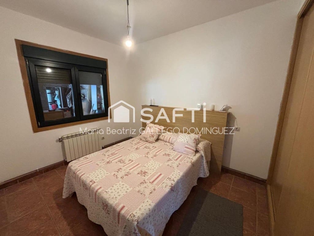 3 bedroom Villa for sale in Ponteareas with pool garage - € 229,990 (Ref: 9594940)