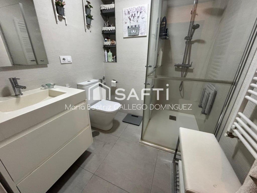 5 makuuhuone Huoneisto myytävänä paikassa Vigo - 310 000 € (Ref: 9594942)