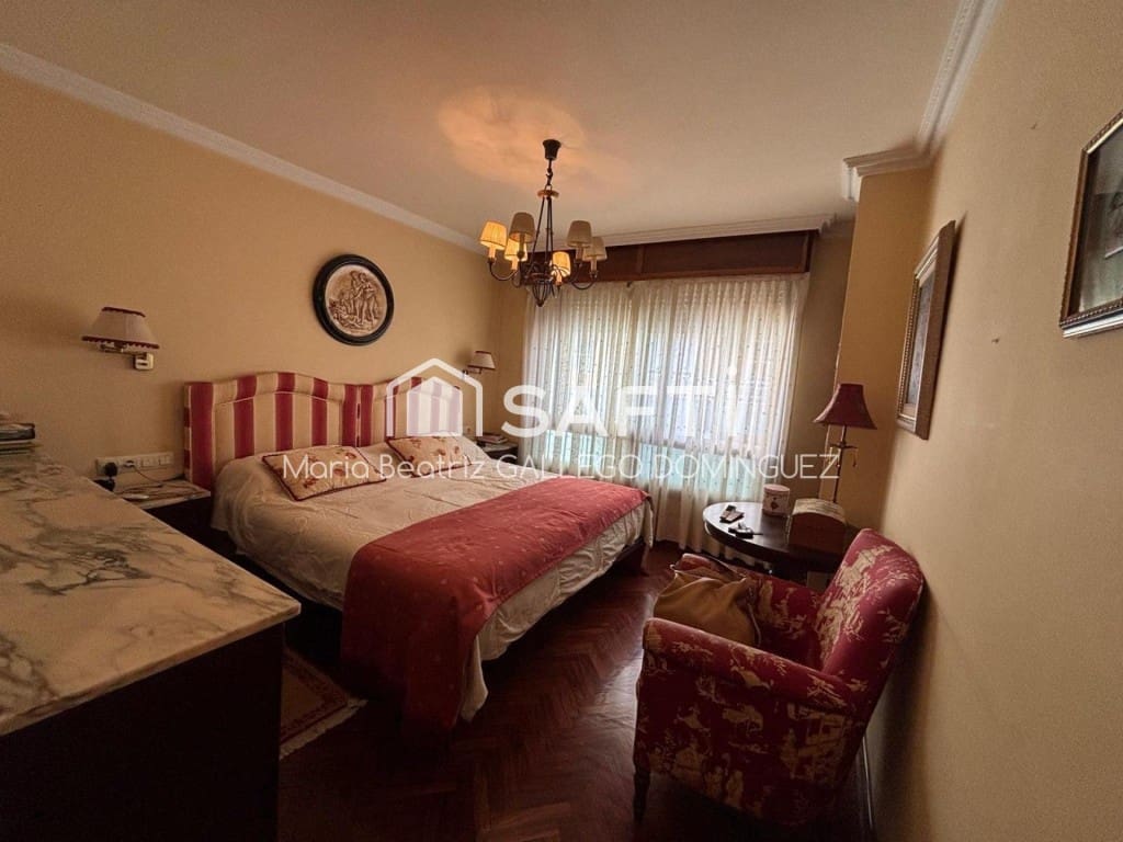 5 makuuhuone Huoneisto myytävänä paikassa Vigo - 310 000 € (Ref: 9594942)