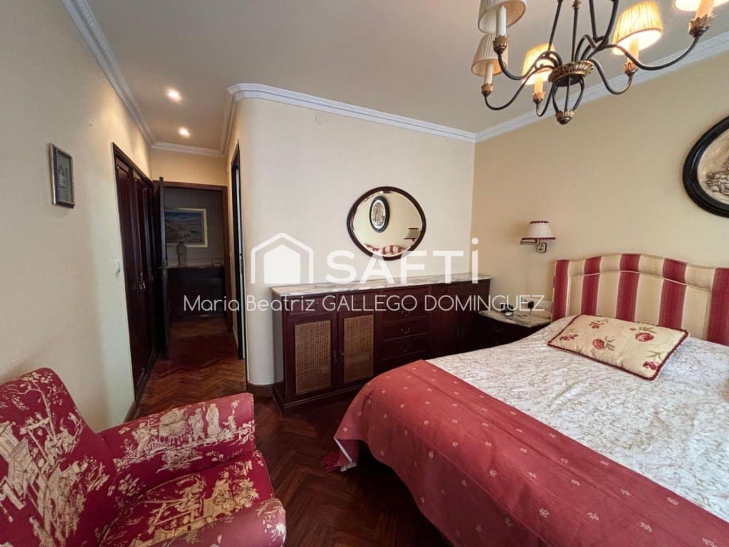 5 makuuhuone Huoneisto myytävänä paikassa Vigo - 310 000 € (Ref: 9594942)