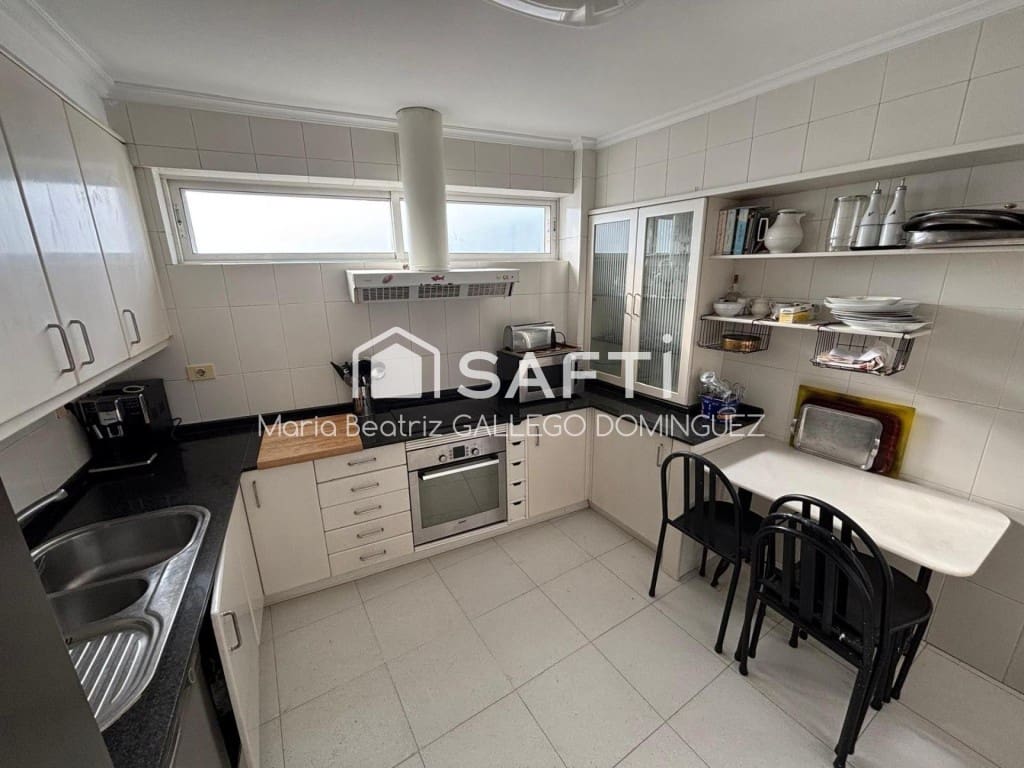 6 makuuhuone Asunto myytävänä paikassa Vigo - 795 000 € (Ref: 9594944)