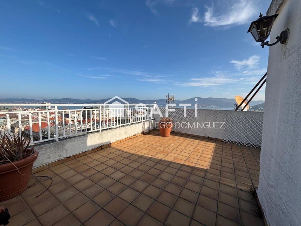 6 makuuhuone Asunto myytävänä paikassa Vigo - 795 000 € (Ref: 9594944)