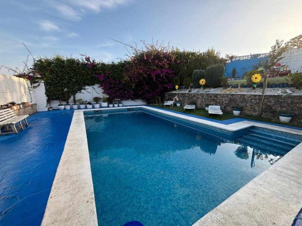 7 chambre Villa/Maison à vendre à Nigran avec piscine garage - 615 000 € (Ref: 9594945)