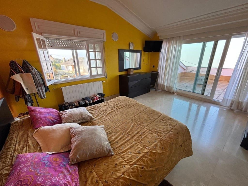 7 chambre Villa/Maison à vendre à Nigran avec piscine garage - 615 000 € (Ref: 9594945)