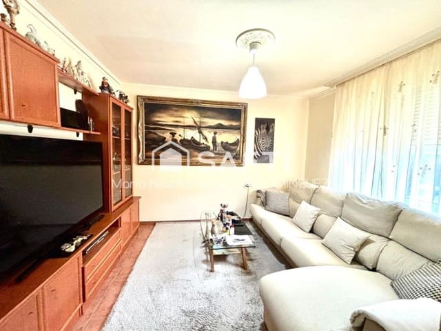 Chalet de 7 habitaciones en Moaña en venta con garaje - 440.000 € (Ref: 9594947)