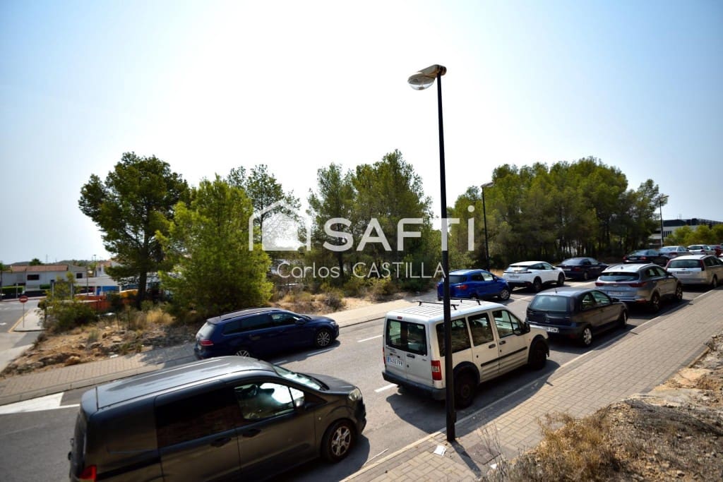 Solar/Parcela en La Nucia en venta - 450.000 € (Ref: 9594951)