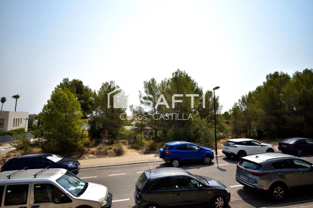 Solar/Parcela en La Nucia en venta - 450.000 € (Ref: 9594951)