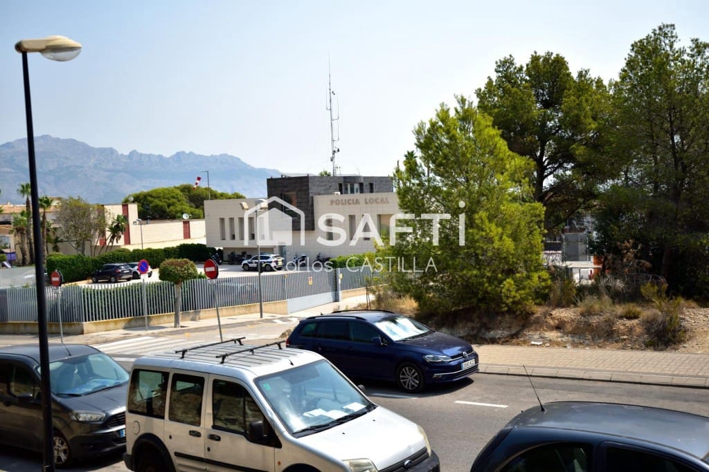 Solar/Parcela en La Nucia en venta - 450.000 € (Ref: 9594951)