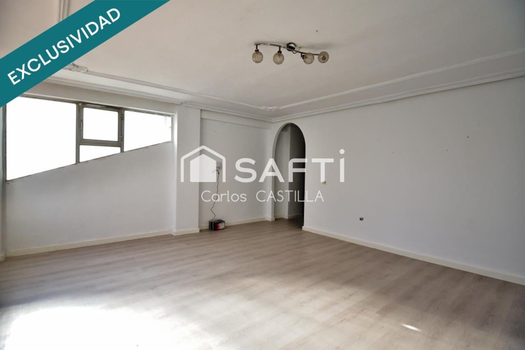 3 sovrum Lägenhet till salu i Benidorm - 225 000 € (Ref: 9594954)