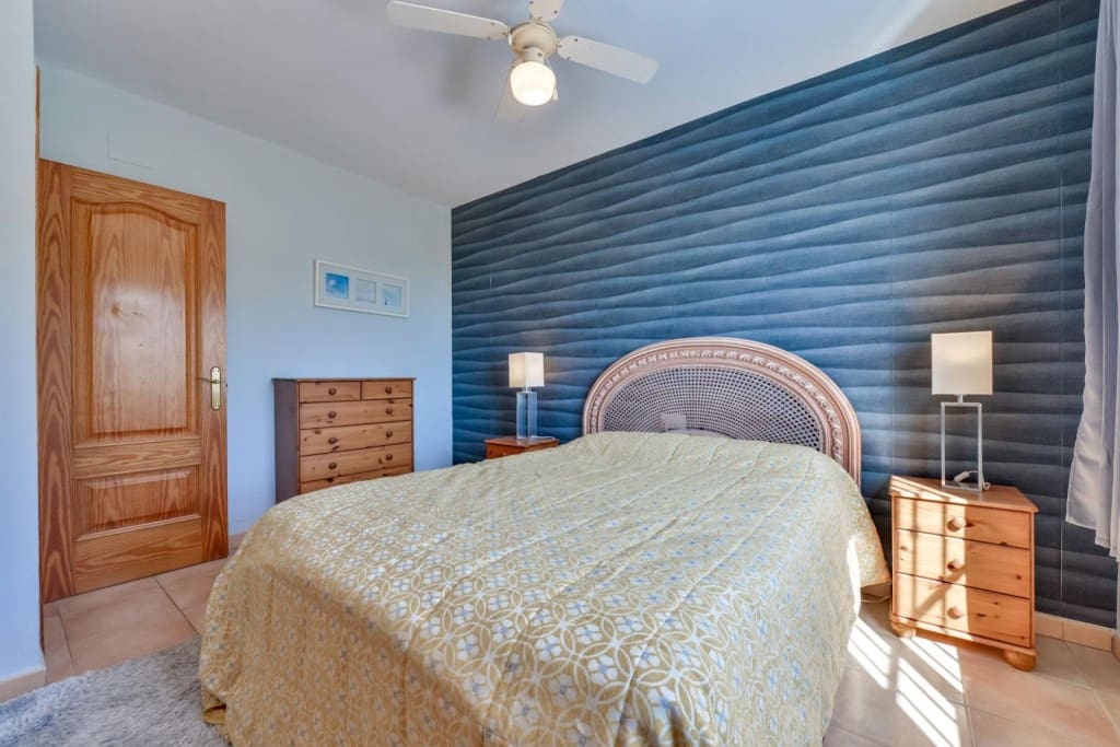 4 bedroom Villa for sale in Benissa with pool - € 649,000 (Ref: 9594955)