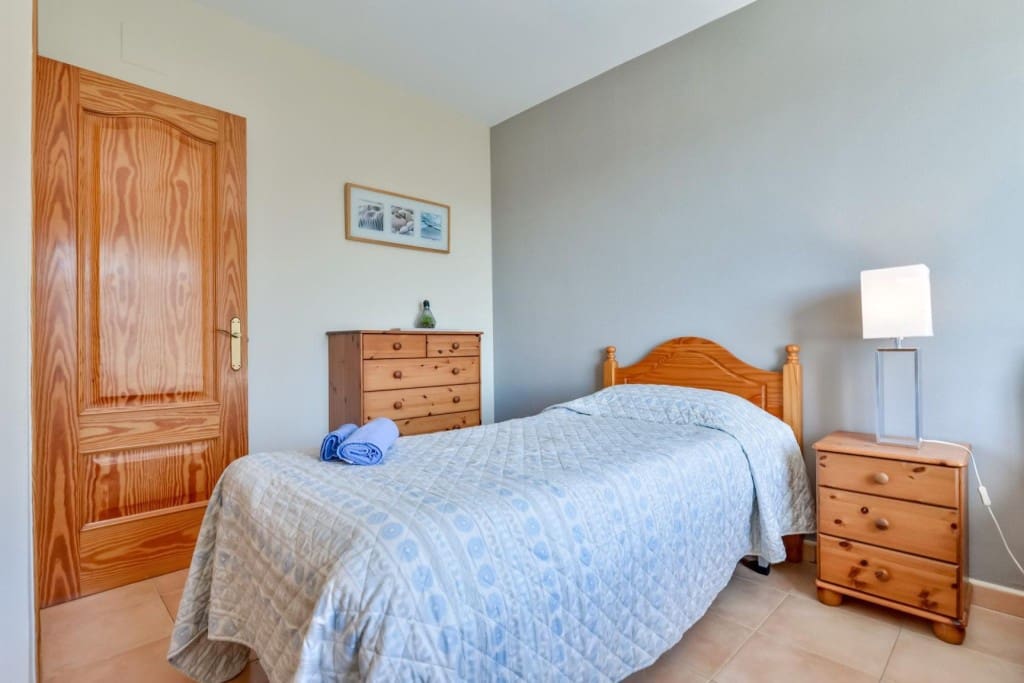 4 bedroom Villa for sale in Benissa with pool - € 649,000 (Ref: 9594955)