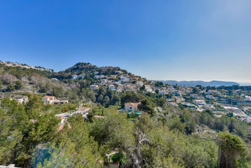 4 bedroom Villa for sale in Benissa with pool - € 649,000 (Ref: 9594955)