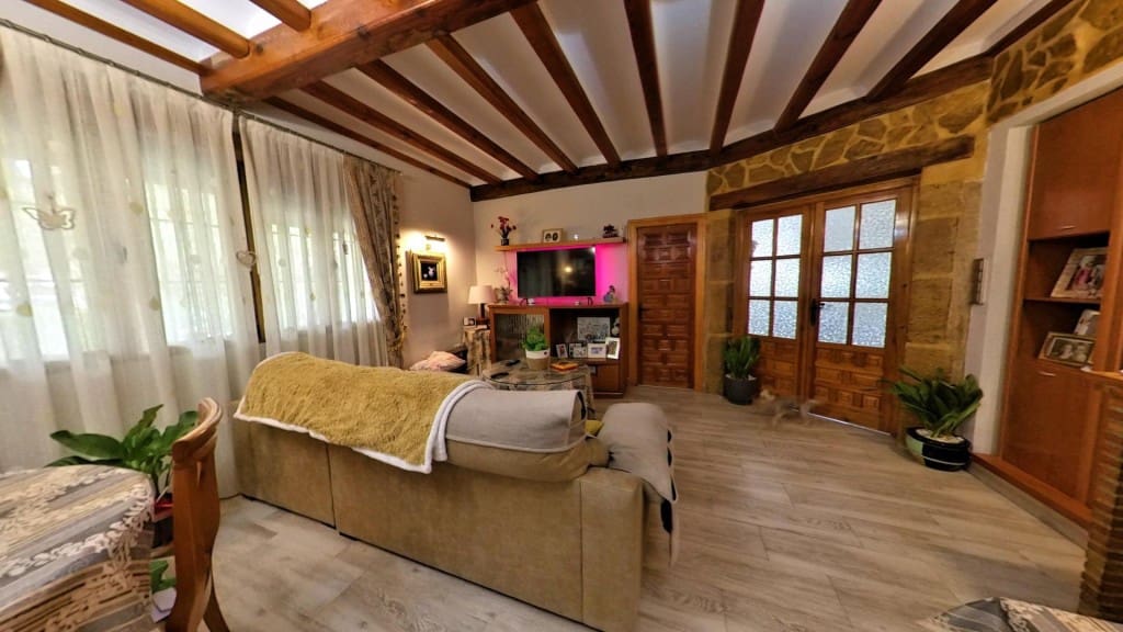 4 slaapkamer Finca/Landhuis te koop in Elda - € 259.500 (Ref: 9594961)