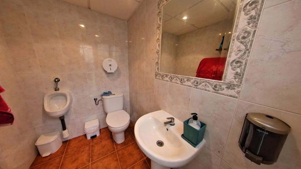 4 slaapkamer Finca/Landhuis te koop in Elda - € 259.500 (Ref: 9594961)