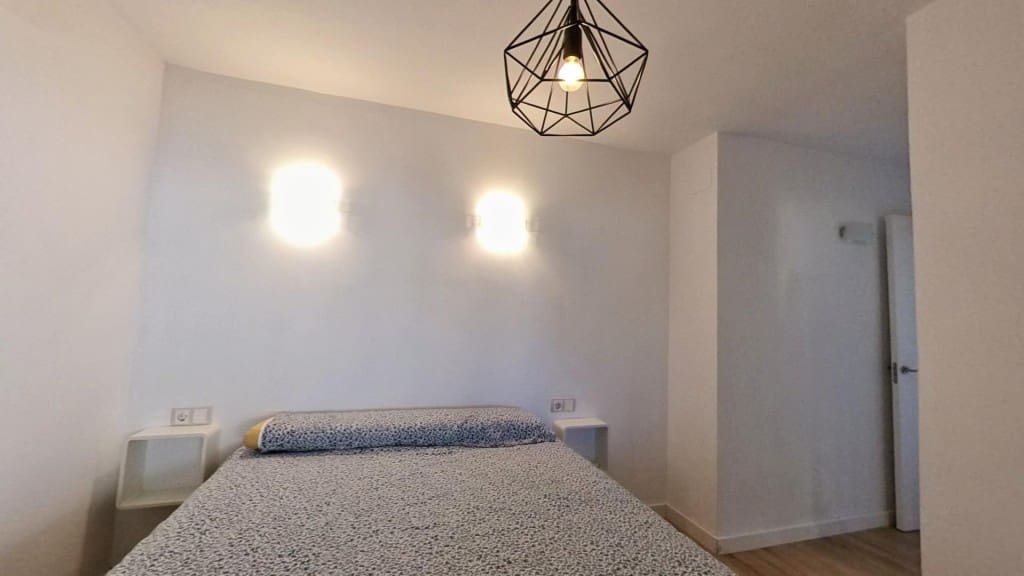 1 Zimmer Penthouse zu verkaufen in Alicante / Alacant Stadt mit Pool Garage - 319.000 € (Ref: 9594963)